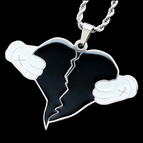 Black 'Heartbreak' Necklace